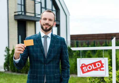 How do real estate agents get exposure?
