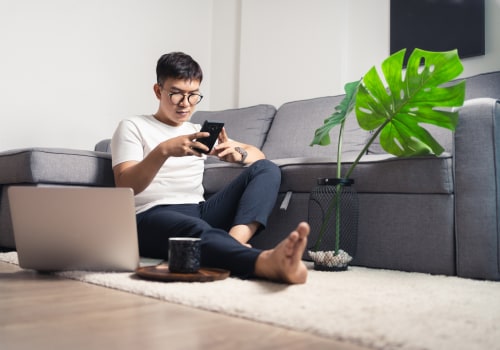 How much do real estate agents spend on leads?